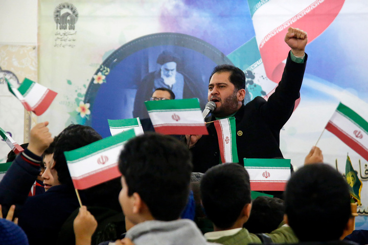 Children from Islamic world attend Islamic Revolution Anniversary ceremonies
