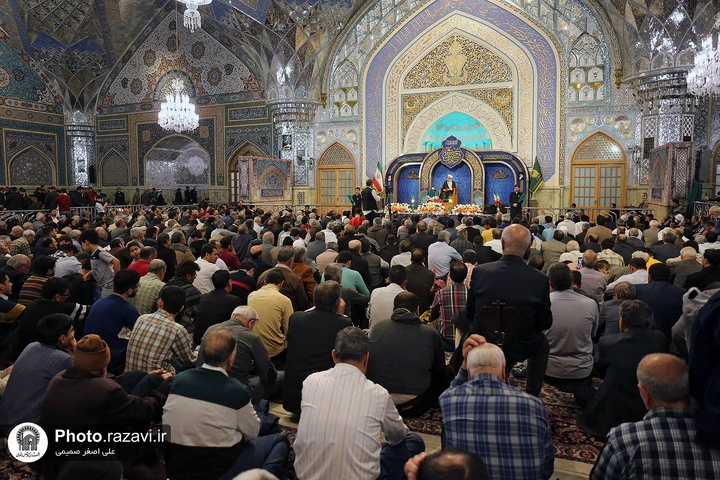 برپایی جشن میلاد سید جوانان اهل بهشت در حرم رضوی
