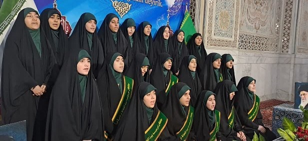 مشارکت بانوان فرهیخته غرب در مسابقه حدیث حرم رضوی مشارکت بانوان فرهیخته غرب در مسابقه حدیث حرم رضوی