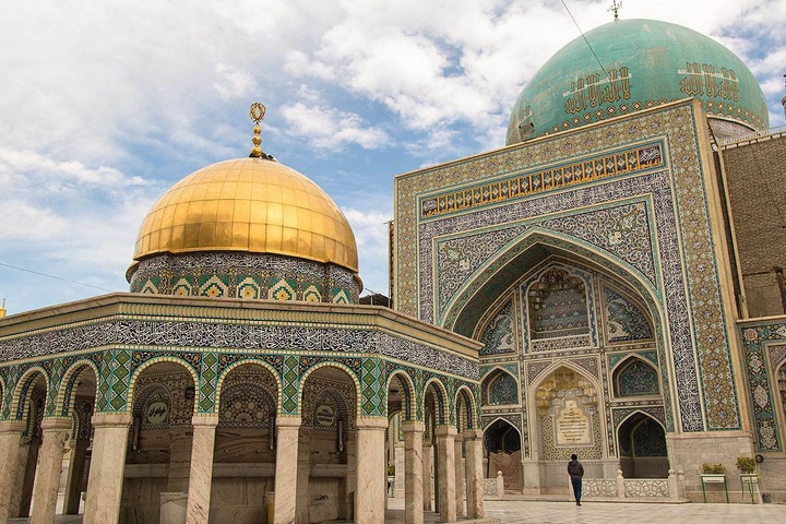 امام رضا علیہ السلام کے حرم میں "بیت المقدس تمام ادیان کی مشترکہ میراث" کے عنوان سے بین الاقوامی کانفرنس کا انعقاد امام رضا علیہ السلام کے حرم میں "بیت المقدس تمام ادیان کی مشترکہ میراث" کے عنوان سے بین الاقوامی کانفرنس کا انعقاد