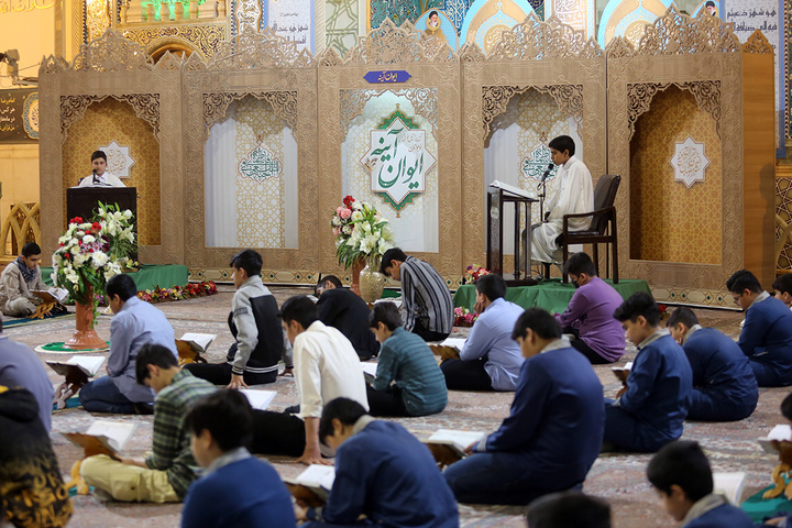 ترتیل‌خوانی قرآن کریم با حضور پرشور دانش آموزان