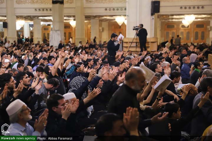 مواكب العزاء والزائرون يحيون ذكرى جرح المولى أمير المؤمنين(ع) في رحاب مرقده الطاهر
