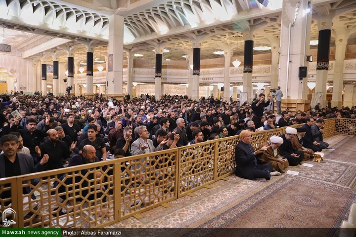 مواكب العزاء والزائرون يحيون ذكرى جرح المولى أمير المؤمنين(ع) في رحاب مرقده الطاهر