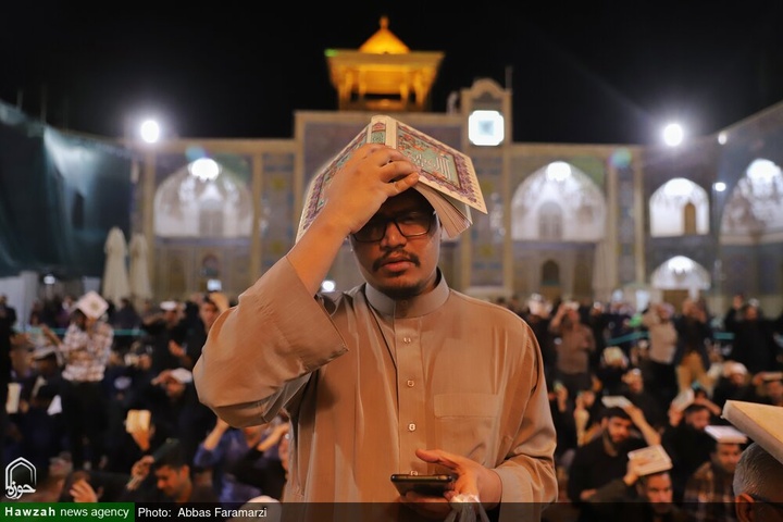 مواكب العزاء والزائرون يحيون ذكرى جرح المولى أمير المؤمنين(ع) في رحاب مرقده الطاهر