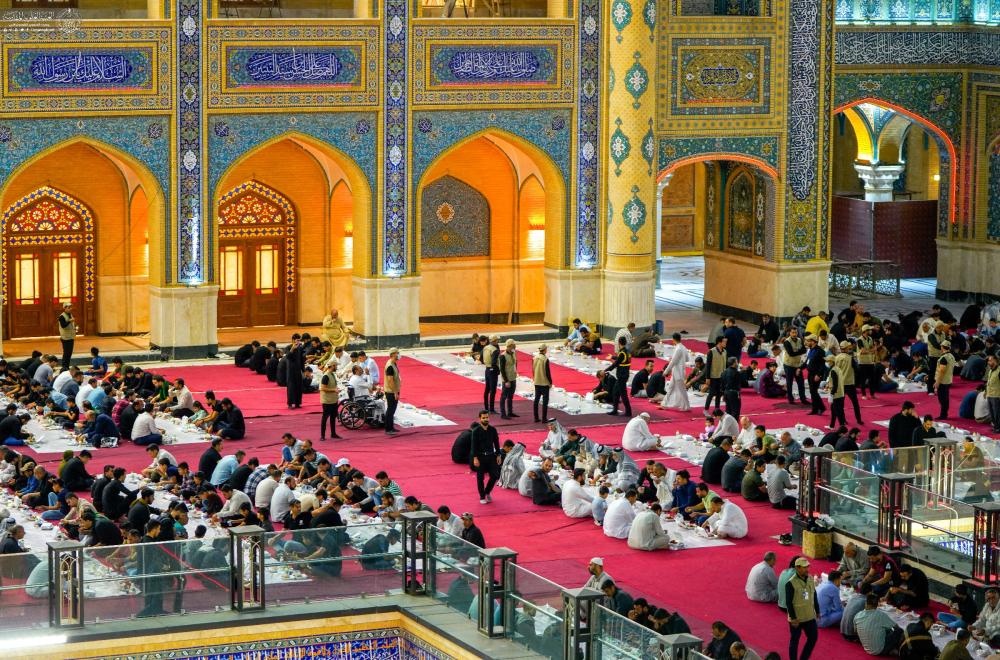 قسم مضيف الزائرين يقيم مآدب الإفطار في ليالي القدر وباقي أيام الشهر الفضيل