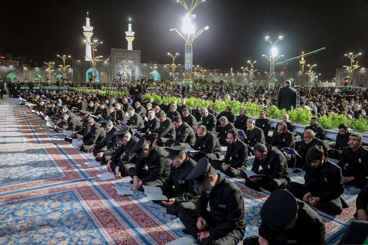 مراسم احیاء شب بیست و یکم ماه رمضان در حرم مطهر رضوی - 1