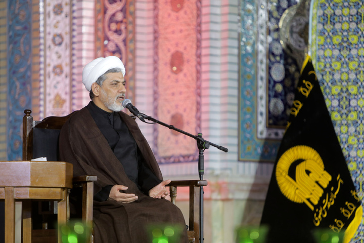 مراسم احیاء شب بیست و یکم ماه رمضان در حرم مطهر رضوی - 1