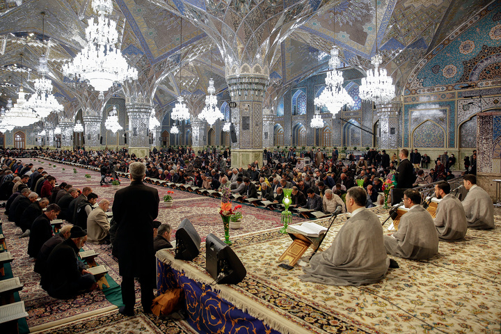 مراسم احیاء شب بیست و یکم ماه رمضان در حرم مطهر رضوی - 1