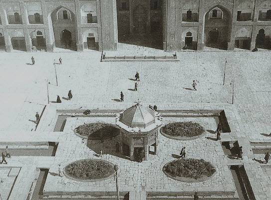 تاریخی دستاویزات کی روشنی میں  حرم مطہر کےنادری سقاخانہ(پانی کی سبیل) کی تعمیر کی تفصیلات