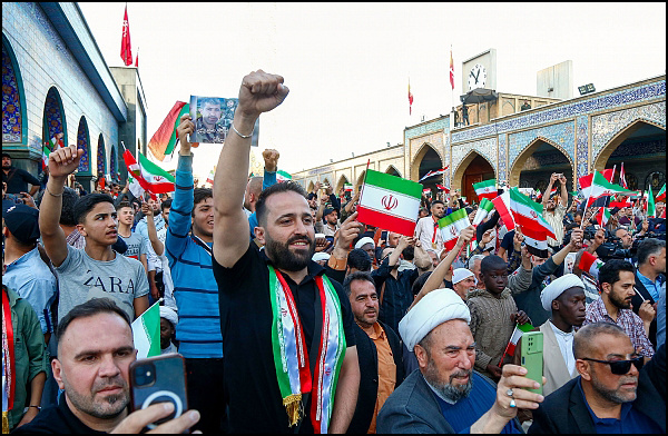 حضور و سخنرانی رئیس جمهور اسلامی ایران در حرم بانوی دمشق