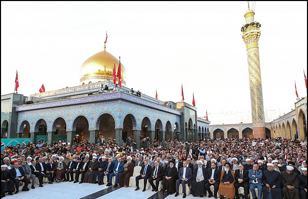 حضور و سخنرانی رئیس جمهور اسلامی ایران در حرم بانوی دمشق