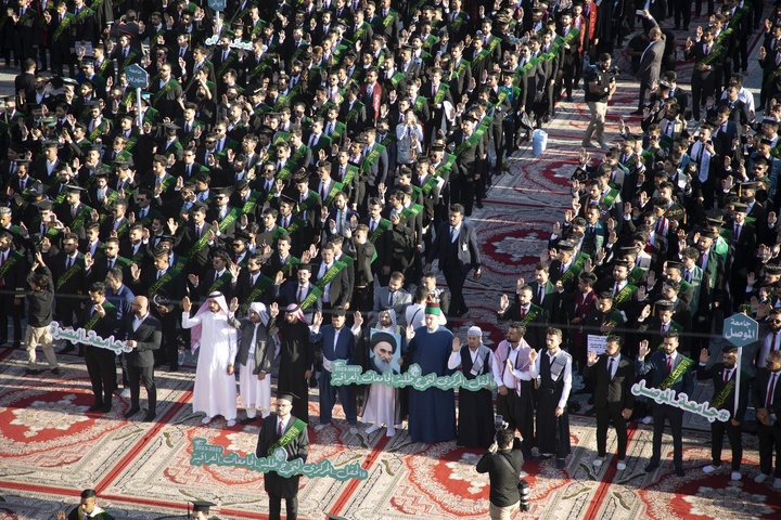 سوگند فارغ التحصیلی سه هزار دانشجوی عراقی در پیشگاه امام حسین و حضرت عباس علیهما‌السلام