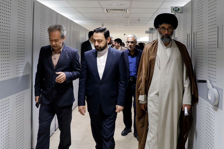 رونمایی از قدیمی ترین اسناد حرم مطهر رضوی
