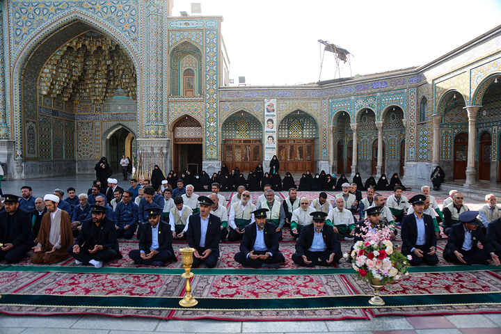 برگزاری آئین جاروکشی در حرم حضرت معصومه (س)