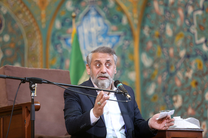 برگزاری اجتماع هیئات مذهبی و خادمیاران رضوی با مدح‌خوانی احمد واعظی