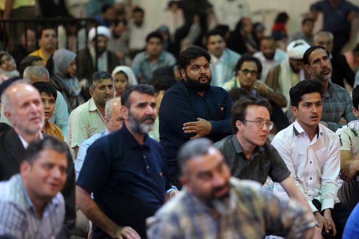 برگزاری اجتماع هیئات مذهبی و خادمیاران رضوی با مدح‌خوانی احمد واعظی