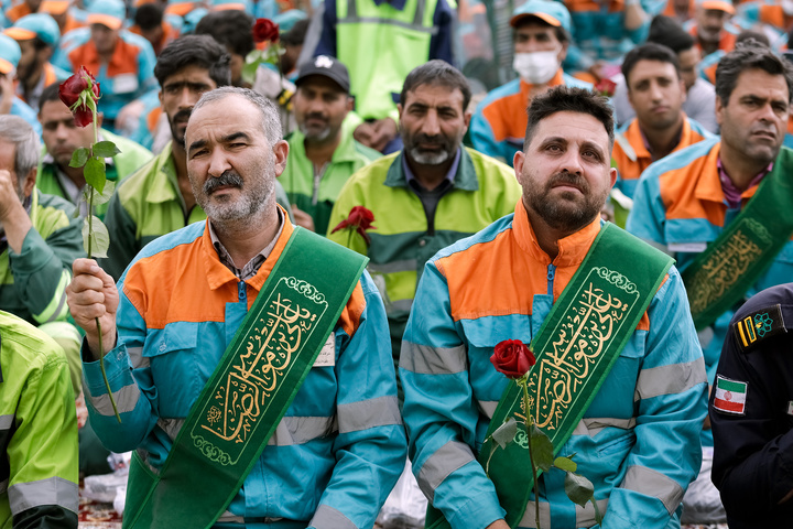 مراسم اذن خدمت و تشرف نیروهای خدمات شهری به حرم مطهر رضوی