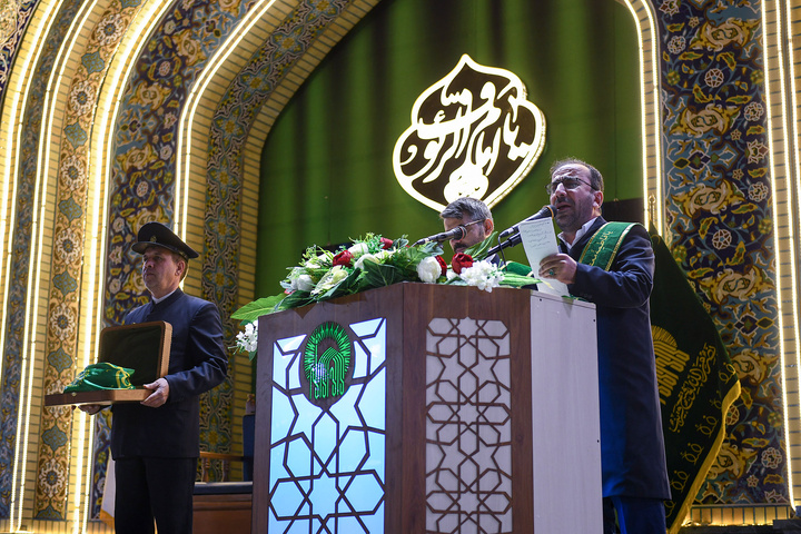 جشن ولادت حضرت معصومه سلام الله علیها ویژه زائرین غیرایرانی در حرم مطهر رضوی