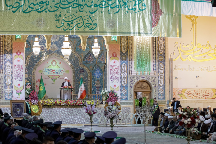 آیین آغاز جشن‌های دهه کرامت در حرم حضرت معصومه سلام الله علیها