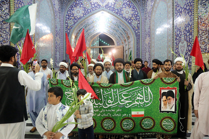 میزبانی از خیل عظیم زائران در شام میلاد حضرت معصومه(س)