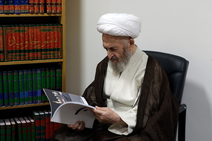 دیدار تولیت آستان قدس رضوی با مراجع تقلید در قم