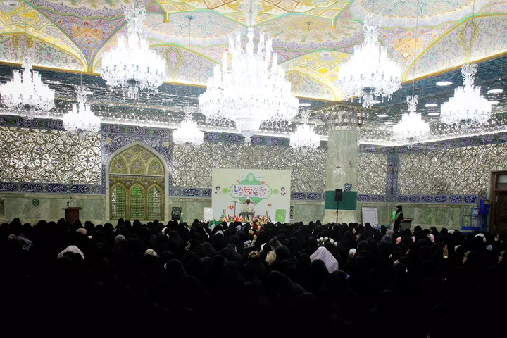 جشن میلاد حضرت معصومه(س) با حضور ۶۵۰ دختر از ۴۰ کشور دنیا