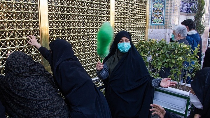 جلوه خدمت عطوفانه به زائران امام رضا(ع)
 جلوه خدمت عطوفانه به زائران امام رضا(ع)