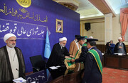 ادای احترام مسئولان قضایی کشور به پرچم حرم حضرت معصومه(س) +تصاویر