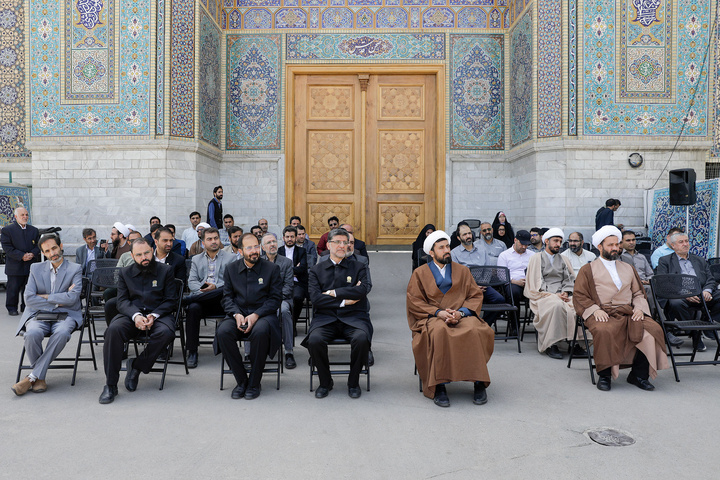 رونمایی از دیوارنگاره «تمدن رضوی»