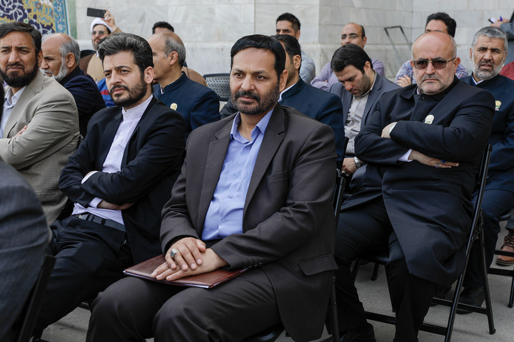 رونمایی از دیوارنگاره «تمدن رضوی»