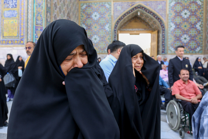 تشرف جانبازان قطع نخاعی ۷۰درصد به حرم مطهر رضوی