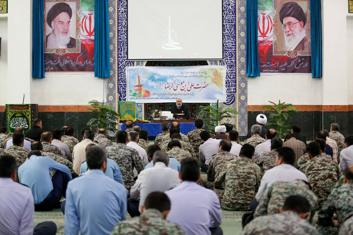 حضور خدام بارگاه منور رضوی در پادگان پدافند هوایی امام رضا علیه السلام