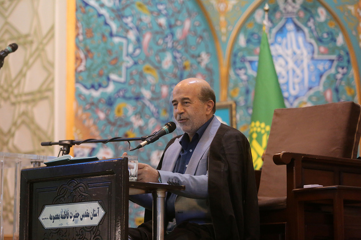 جشن میلاد امام رضا (ع) در حرم مطهر خواهر ایشان