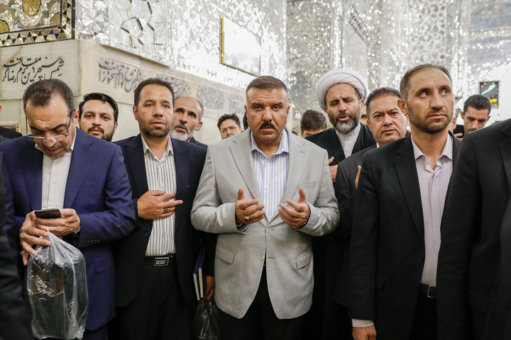 تشرف وزیر کشور عراق به حرم مطهر رضوی