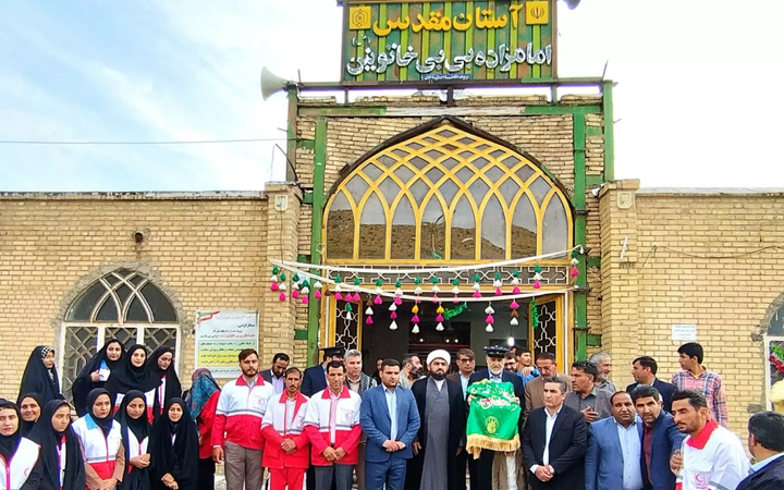 خدام حرم قم به زیارت خواهران حضرت معصومه(س) مشرف شدند +تصاویر