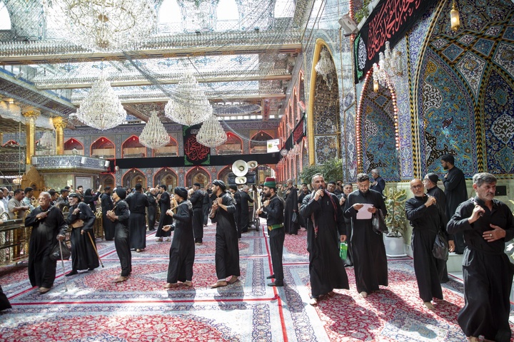 The condolence processions commemorate the martyrdom anniversary of Imam al-Jawad (peace be upon him) at the two holy shrines in Karbala