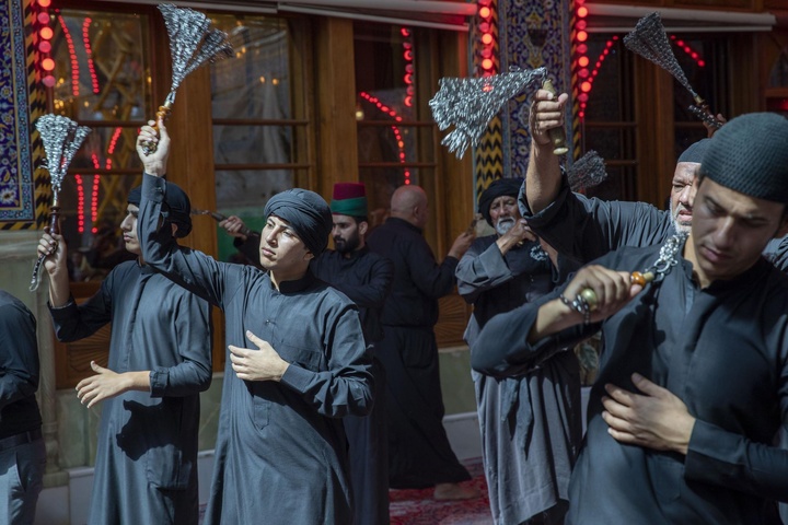 The condolence processions commemorate the martyrdom anniversary of Imam al-Jawad (peace be upon him) at the two holy shrines in Karbala