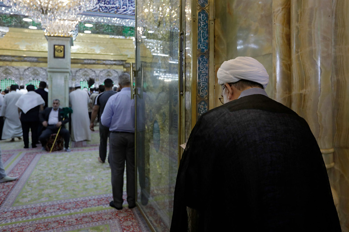 تشرف تولیت آستان قدس رضوی به حرم مطهر امام حسین(علیه‌السلام)