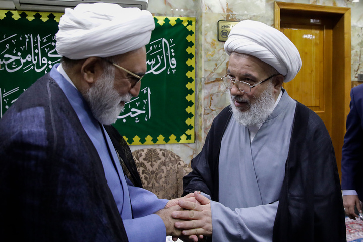 تشرف تولیت آستان قدس رضوی به حرم مطهر امام حسین(علیه‌السلام)