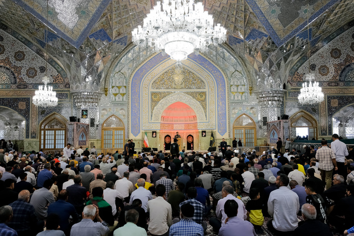 مراسم عزاداری روز شهادت امام جواد علیه السلام در رواق امام خمینی حرم مطهر رضوی