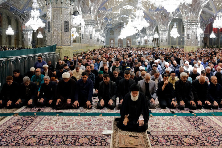 مراسم عزاداری روز شهادت امام جواد علیه السلام در رواق امام خمینی حرم مطهر رضوی