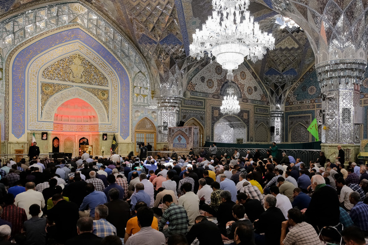 مراسم عزاداری روز شهادت امام جواد علیه السلام در رواق امام خمینی حرم مطهر رضوی