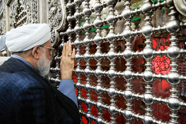 تشرف تولیت آستان قدس رضوی به مسجد کوفه و سهله