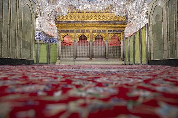 آماده سازی حرم مطهر حضرت ابالفضل(ع) برای روز عرفه آماده سازی حرم مطهر حضرت ابالفضل(ع) برای روز عرفه