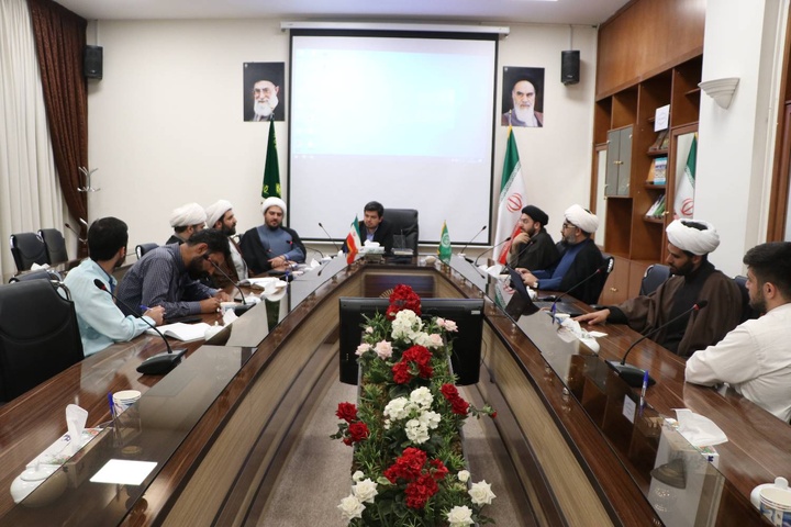 ضرورت شکل گیری شبکه تبلیغی منسجم و هم افزا ناظر بر جغرافیای فرهنگی بین الملل
 ضرورت شکل گیری شبکه تبلیغی منسجم و هم افزا ناظر بر جغرافیای فرهنگی بین الملل