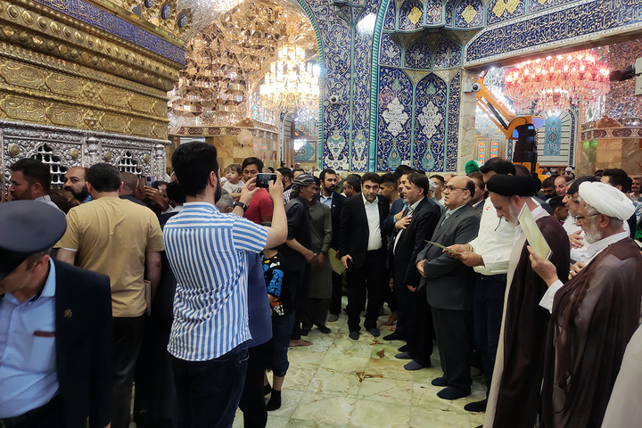 مسئولان بدمینتون آسیا به زیارت حرم حضرت معصومه(س) مشرف شدند 
