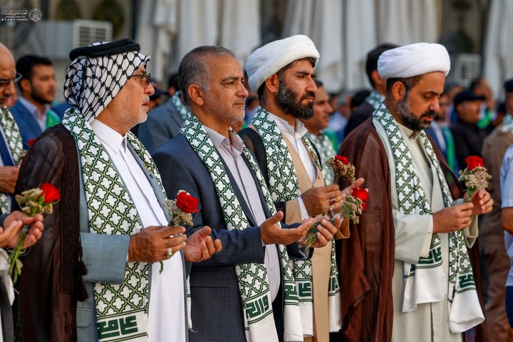 آغاز جشن های عید غدیر در حرم حضرت علی علیه السلام