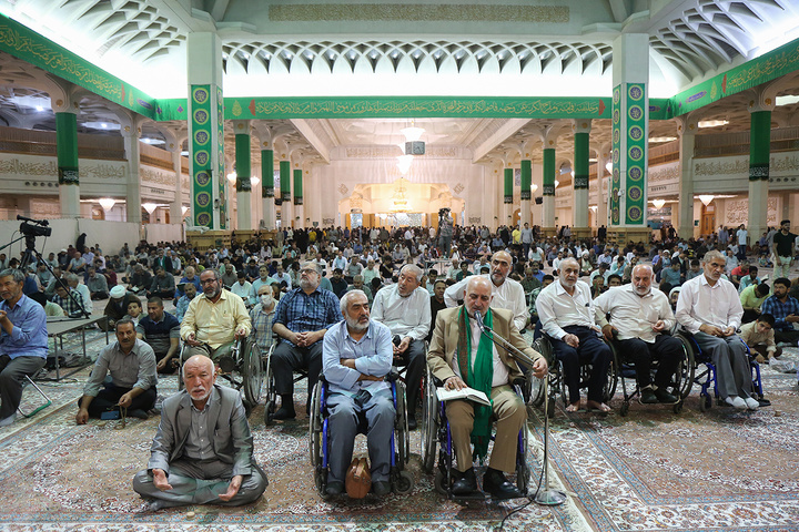 جشن میلاد امام هادی علیه السلام در حرم بانوی کرامت