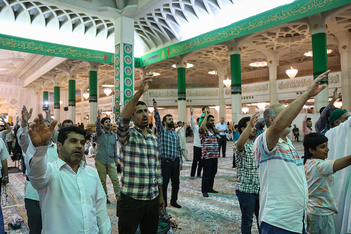 جشن میلاد امام هادی علیه السلام در حرم بانوی کرامت