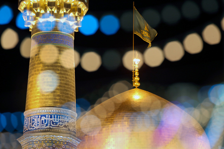 حال و هوای حرم مطهر رضوی در شب عید غدیر